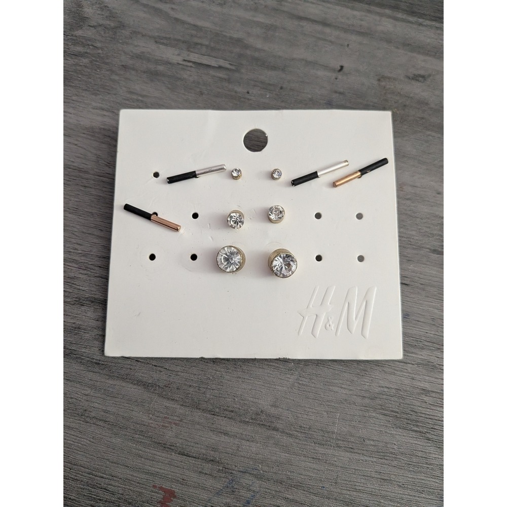 HM Womens 5 Pair Earring Set Mixed Metal Bar Studs Crystal Solitaires Multi Pack